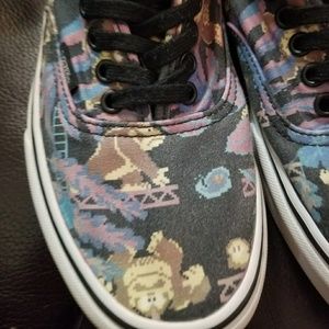 *MUST SELL ASAP* Donkey Kong Vans